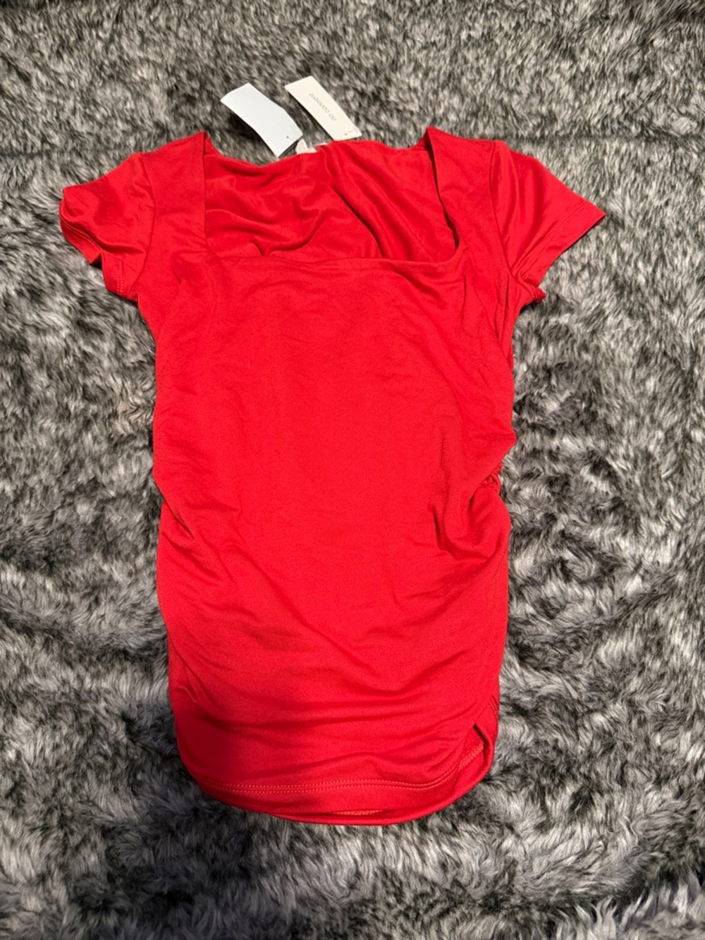 Square-Neck Short Sleeve Tee in Red